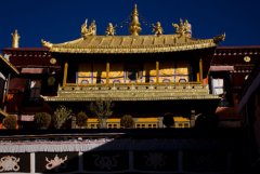 朝拜路上人死了怎么办如何安葬？朝拜完还需要拜回去吗