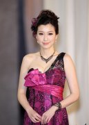 姚子羚男友郑子邦资料，姚子羚整容前后对比图