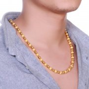男人佩戴什么招财还辟邪？男人脖子上戴什么好