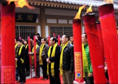 烧高香有什么讲究？什么样的人不能烧高香