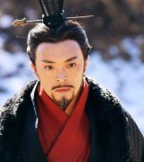 富大龙的身价多少他很穷吗，富大龙的演技太差了？