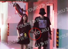 吴亦凡女朋友秦牛正威照片曝光，长的美目前在北京电影学院读书