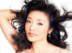 歌唱家李丹阳没结婚还是单身吗，她的情感生活是怎样的