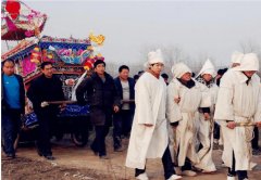 丧事摔盆为什么不能摔2次，摔盆还有什么讲究？