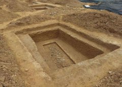 坟墓开金井要请什么人开，金井挖多深最好？