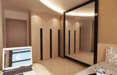 对着镜子睡觉有什么说法吗？对着镜子说30天我是谁有什么后果