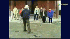 吕紫剑打美国拳王视频，吕紫剑事迹是真的吗？