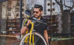 传说男人长胸毛迷信的说法是什么，中国人长胸毛的比例多少？